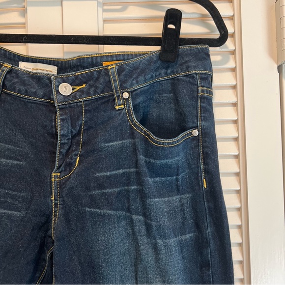 Pilcro Low Rise Jeans - Picture 2 of 3